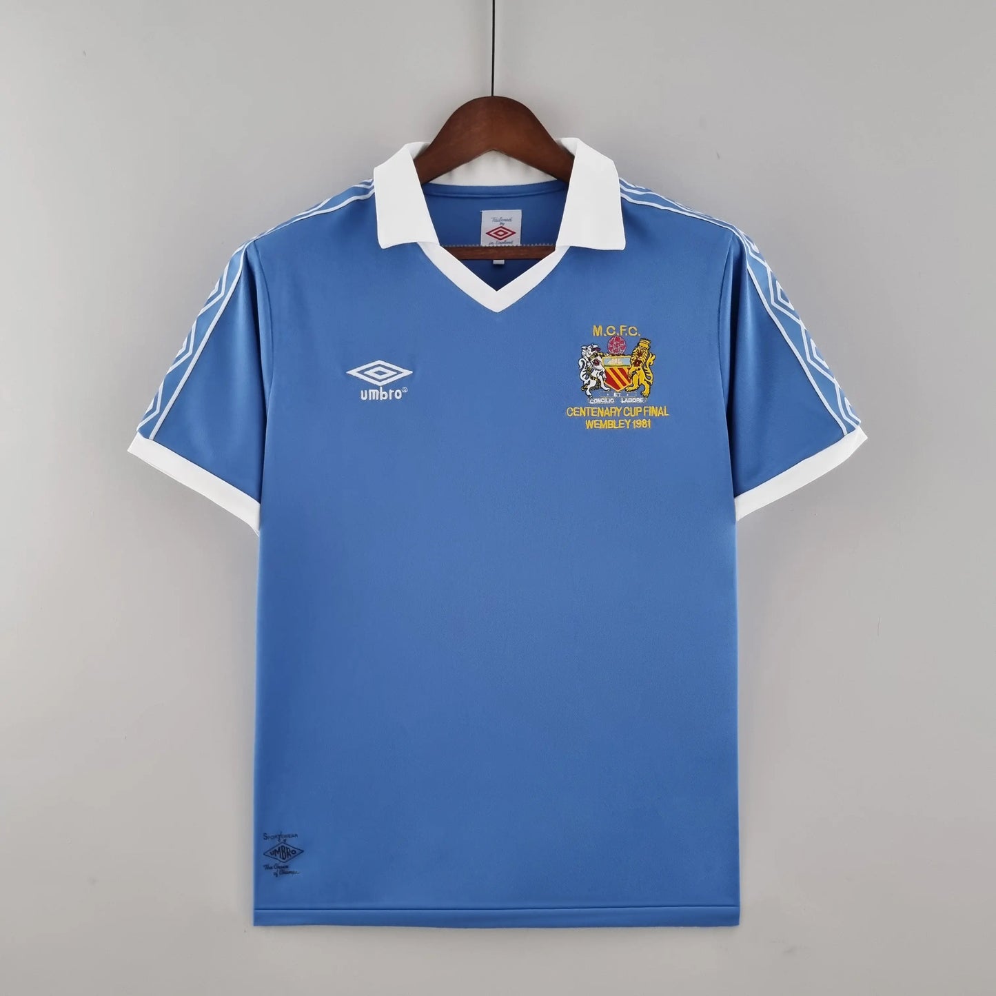 Retro Manchester City 81/82 Home Kit