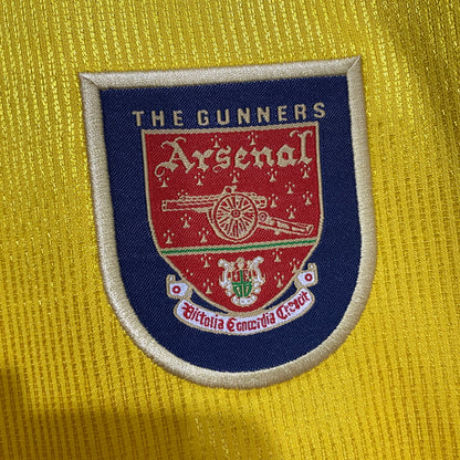 Retro Arsenal Away Kit 1999/00