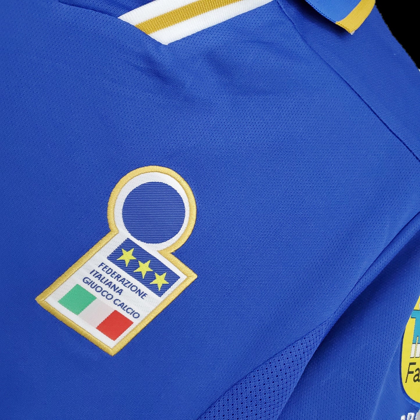 Retro 1996 Italy Home Kit