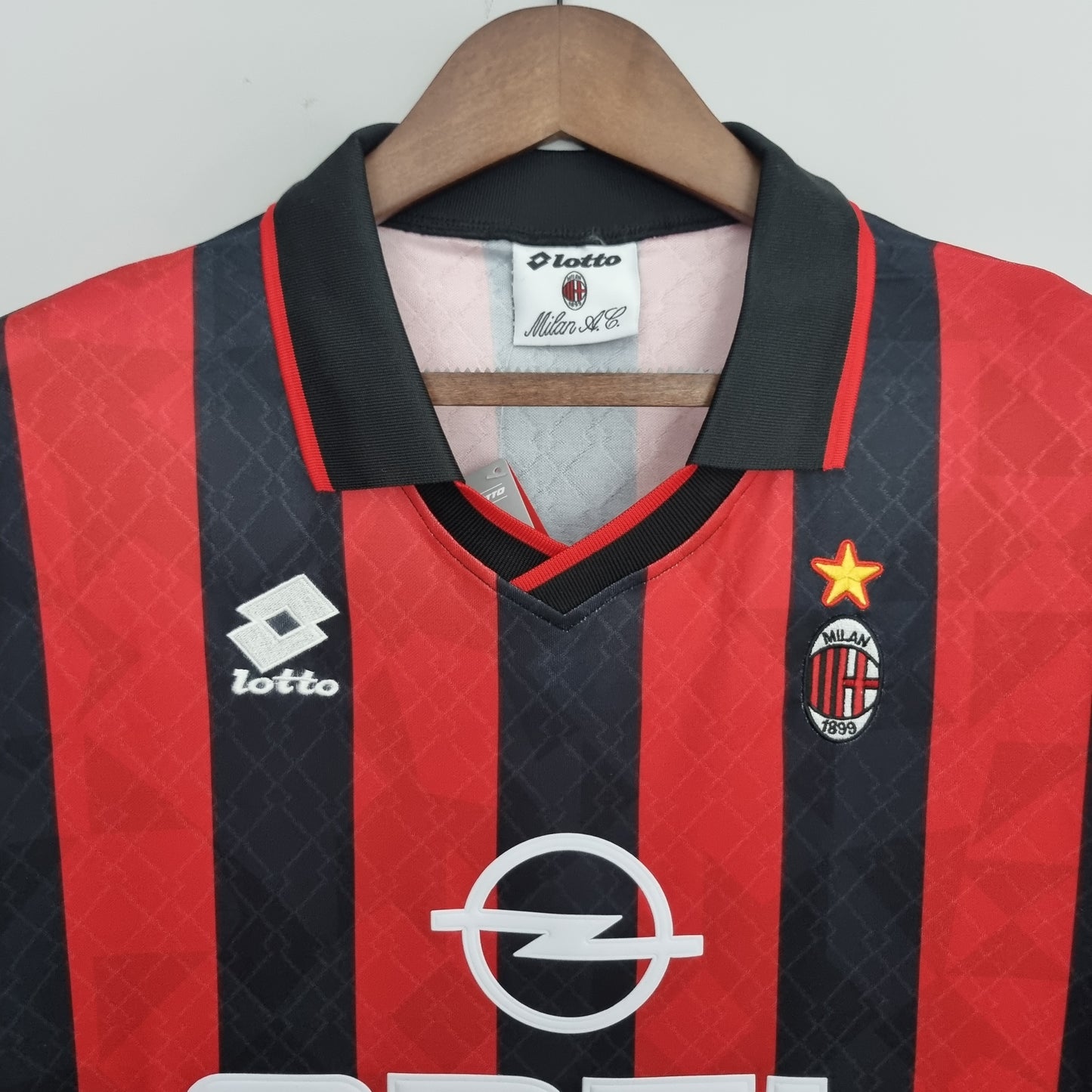 Retro 95/96 AC Milan Home Kit