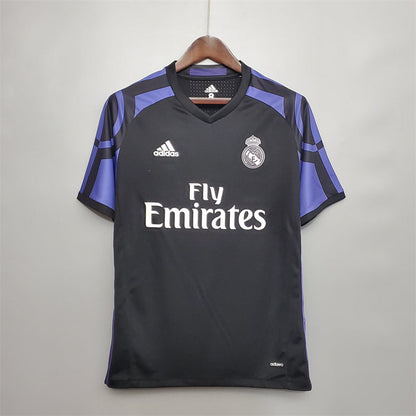Retro Real Madrid 16/17 Third Kit