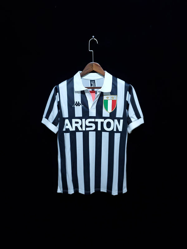 Retro Juventus 1984-1985 Home Kit