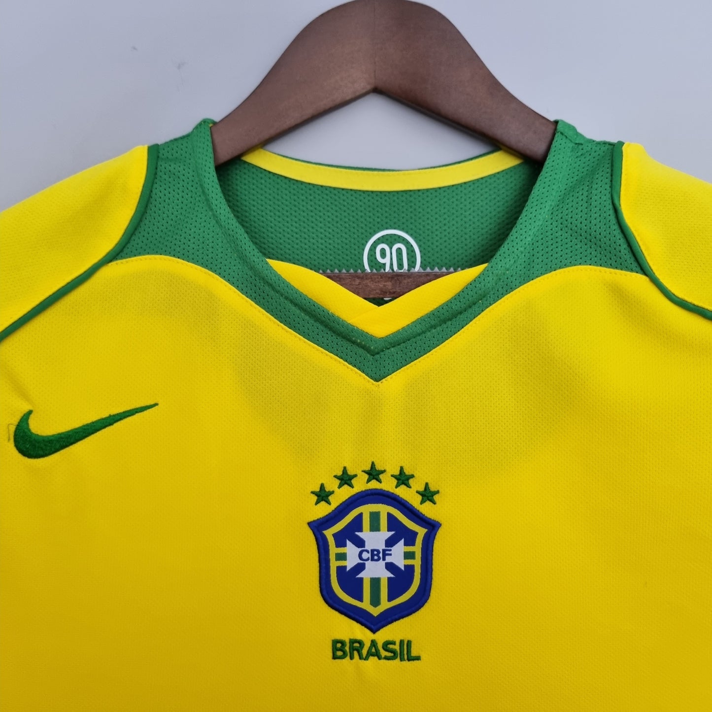 Retro Brazil 04/06 Home Kit