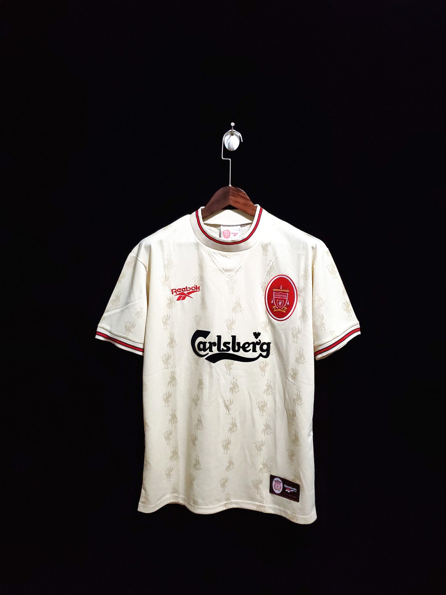 Divisa da trasferta retrò del Liverpool 96-97 