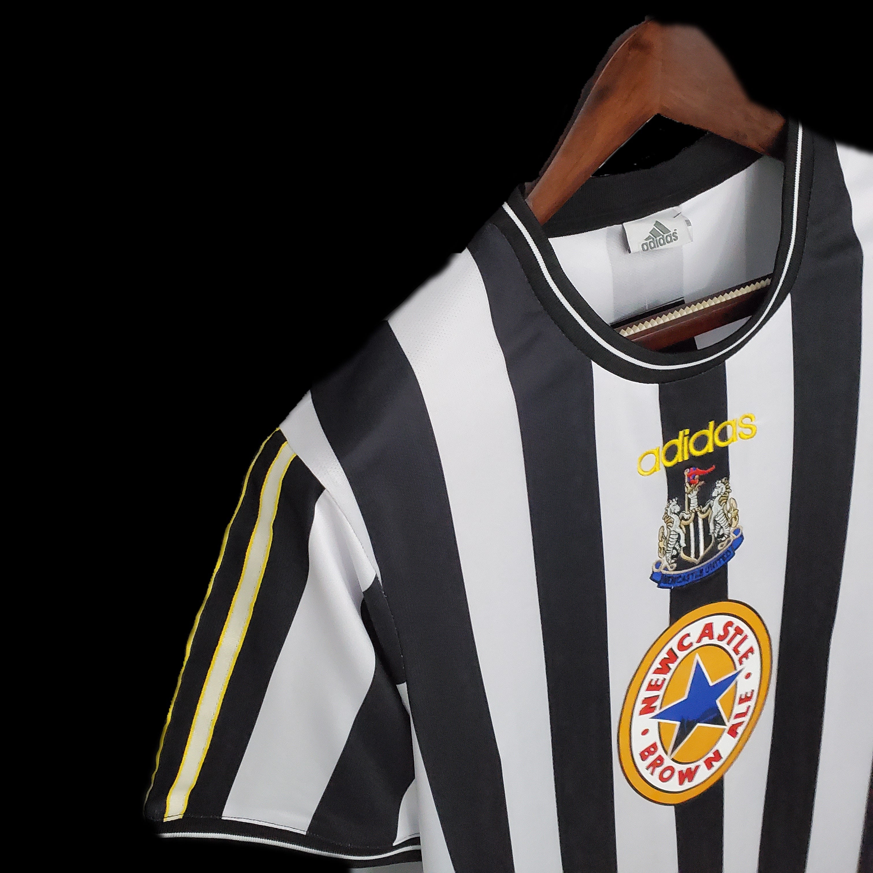 Retro 97/99 Newcastle United Home Kit