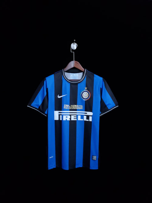 Retro 2010 Inter Milan Home Kit