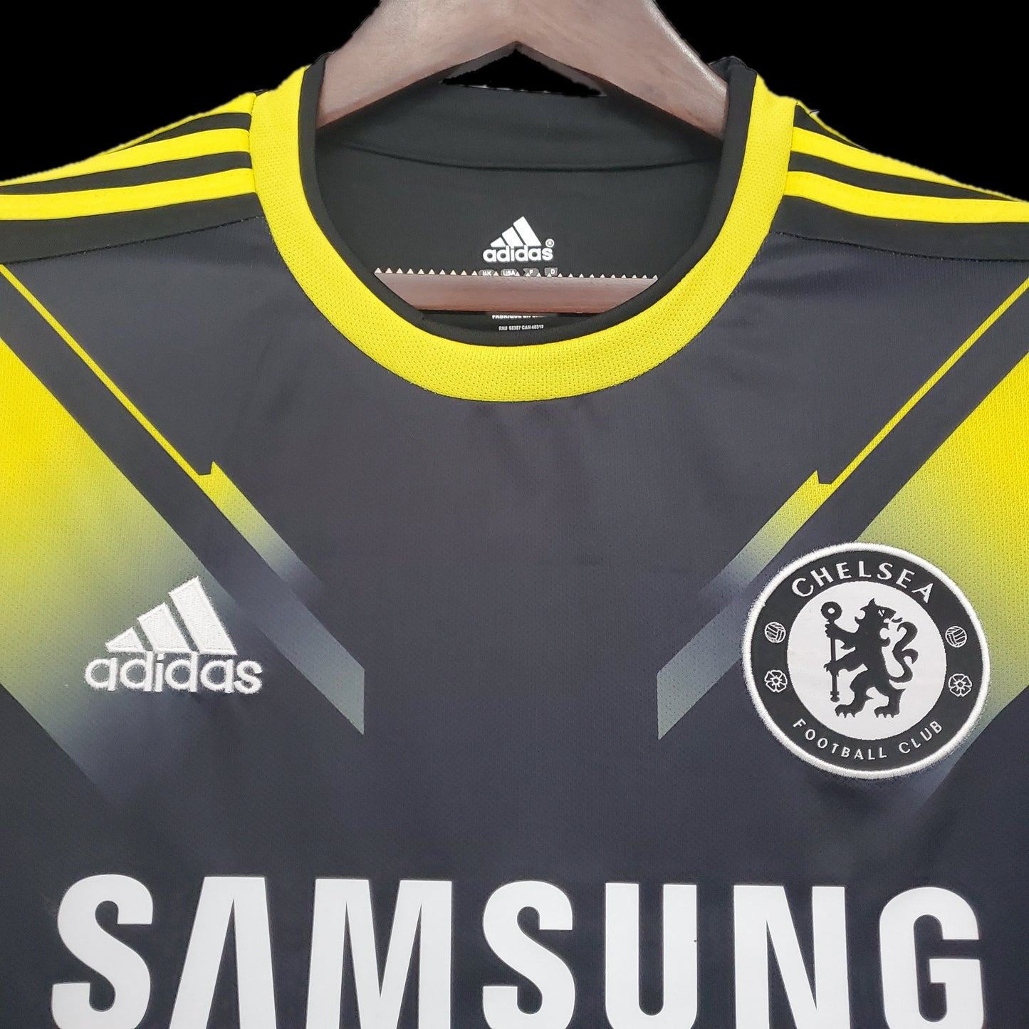 Retro Chelsea 12/13 Third Away Kit